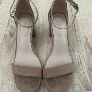 Women’s a new day Short Tan Suede Women's Heels - Size 8